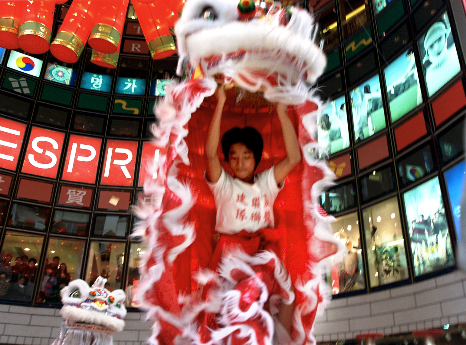 HK-new-years-dragons